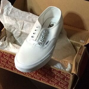 Vans True White Snickers